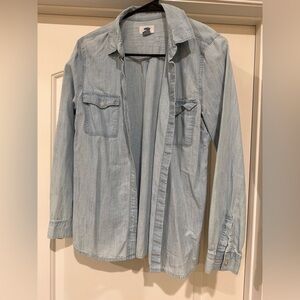 Old Navy Light Blue Casual Button Down Shirt